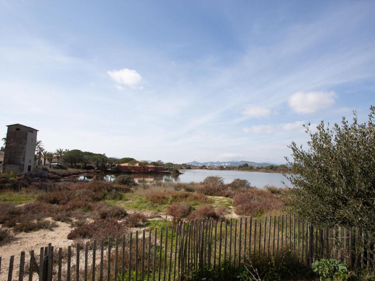 Studio Port De La Gavine-17 By Interhome Hyères Zewnętrze zdjęcie